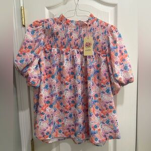 Smocked floral Entro top